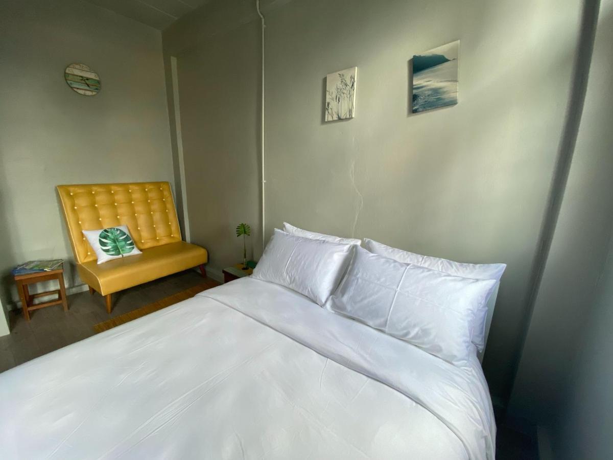 Bangpho Story Hostel Bangkok Buitenkant foto