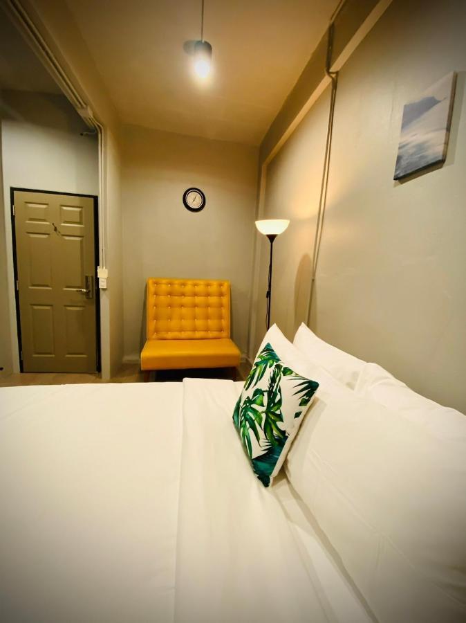 Bangpho Story Hostel Bangkok Buitenkant foto